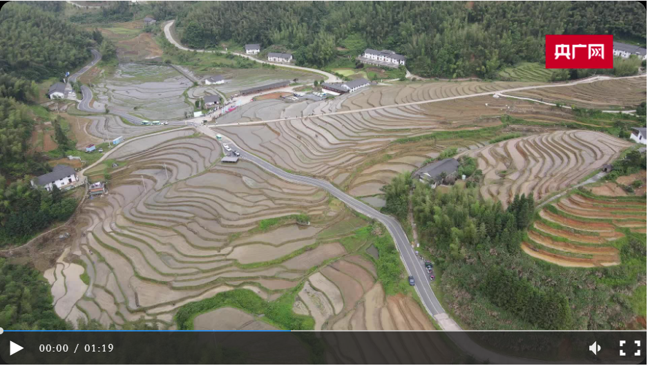 打卡上堡梯田如诗如画的山水风光--抚州新闻网